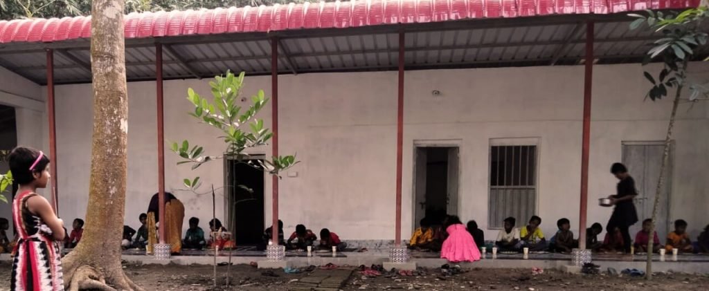 Lalit Mohan Pathshala — photograph 8